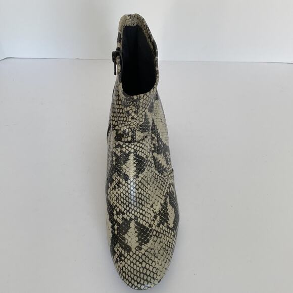 Womens 9 booties Memory Foam Fall ankle boots Stretch Boho Snake Time and Tru - Picture 14 of 15